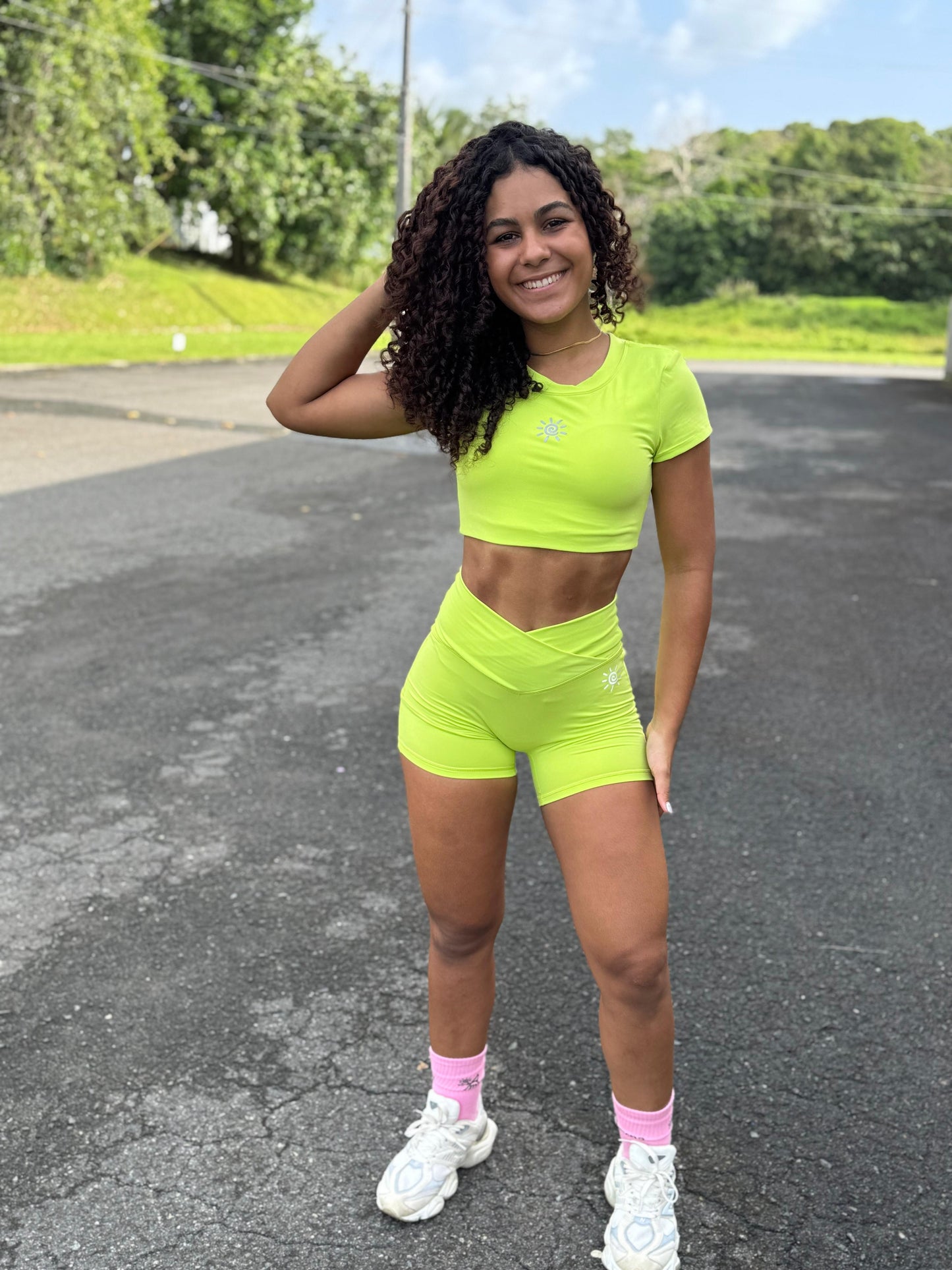 SET VERDE NEÓN
